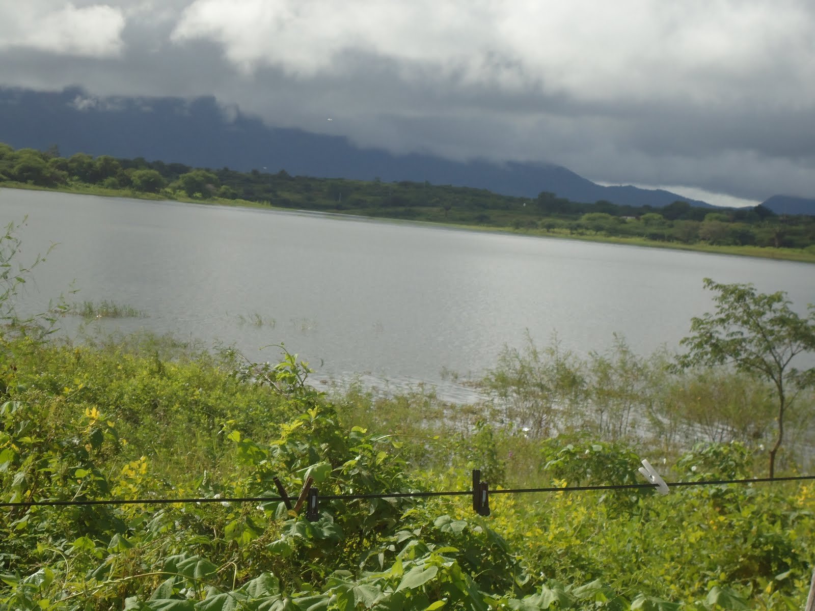 Açudes de Canindé recuperam bom volume de água e adutora é desativada
