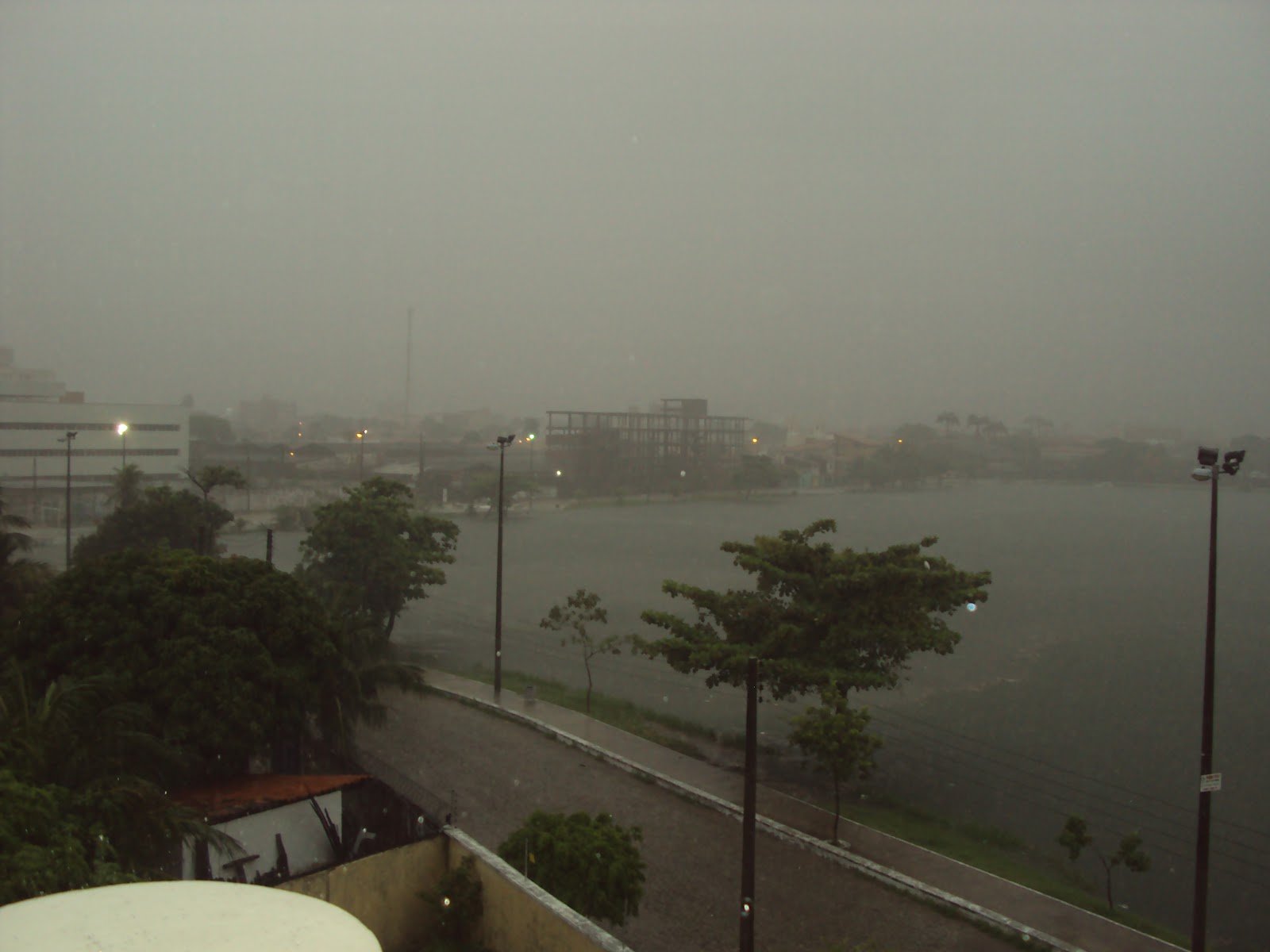 Segundo previsão da Funceme, Fortaleza terá três dias de chuva