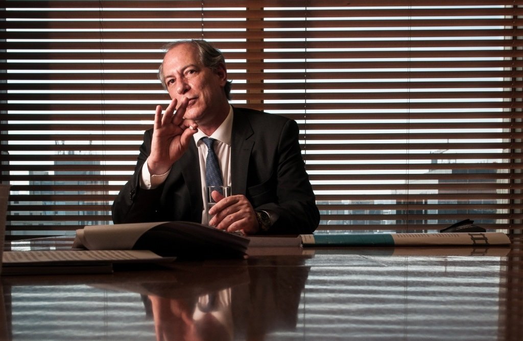 ciro-gomes-1460466448746_1024x768.jpg,qx64310.pagespeed.ce.Swa1X-wMbj