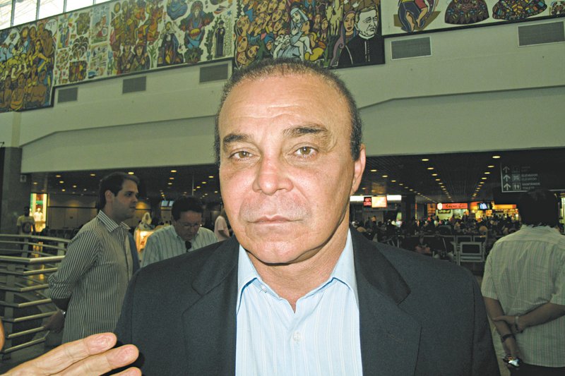 Deputado federal, réu na Lava-Jato, é internado às pressas com problemas de saúde