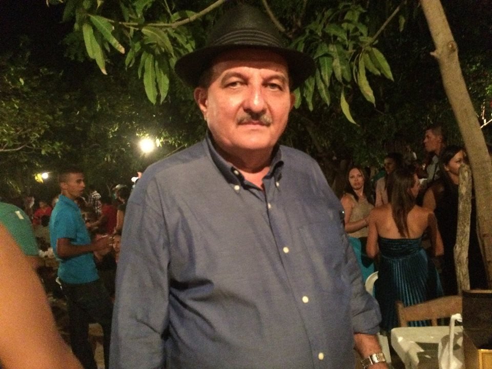 Morre, aos 62 anos, professor e ex-secretário de Educação de Quixeramobim, Oriá Fernandes