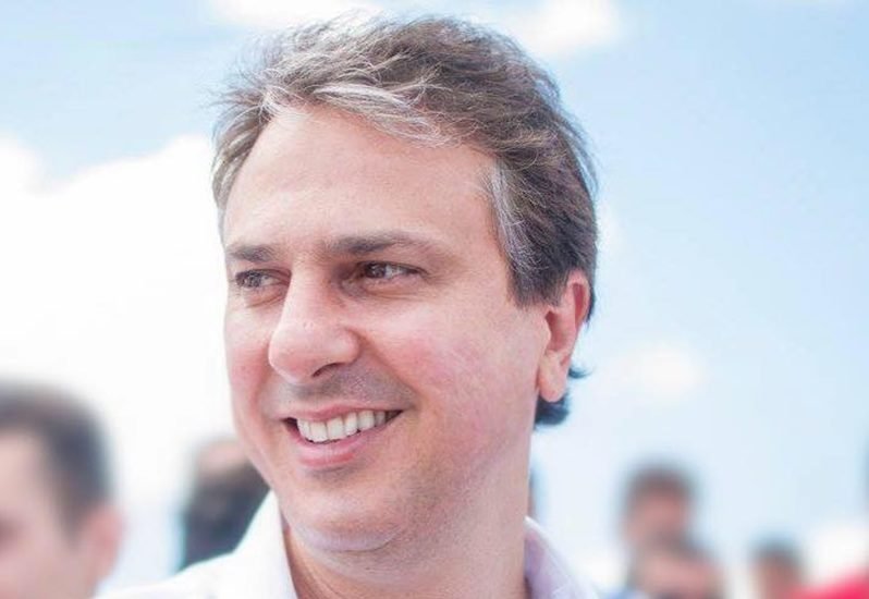 Agenda do governador Camilo Santana para esta terça-feira, 02; Bate-papo ao vivo será realizado a partir das 13h