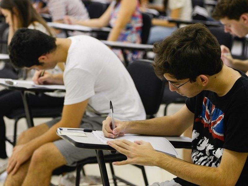 Seleção pública oferta mais de 1 mil vagas temporárias na área socioeducativa cearense