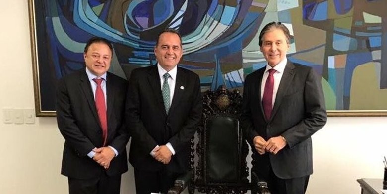 Mombaça é contemplada com Sistema de Abastecimento de Água