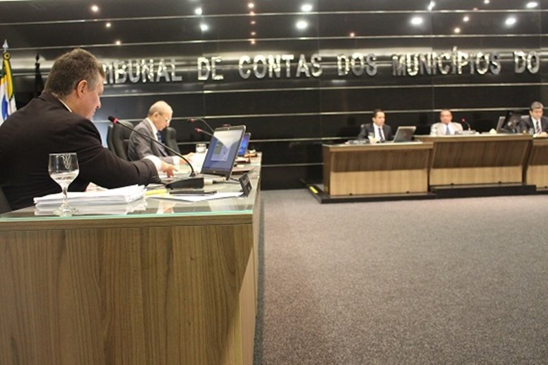 Primeira Câmara do TCM realizou julgamento de 42 processos
