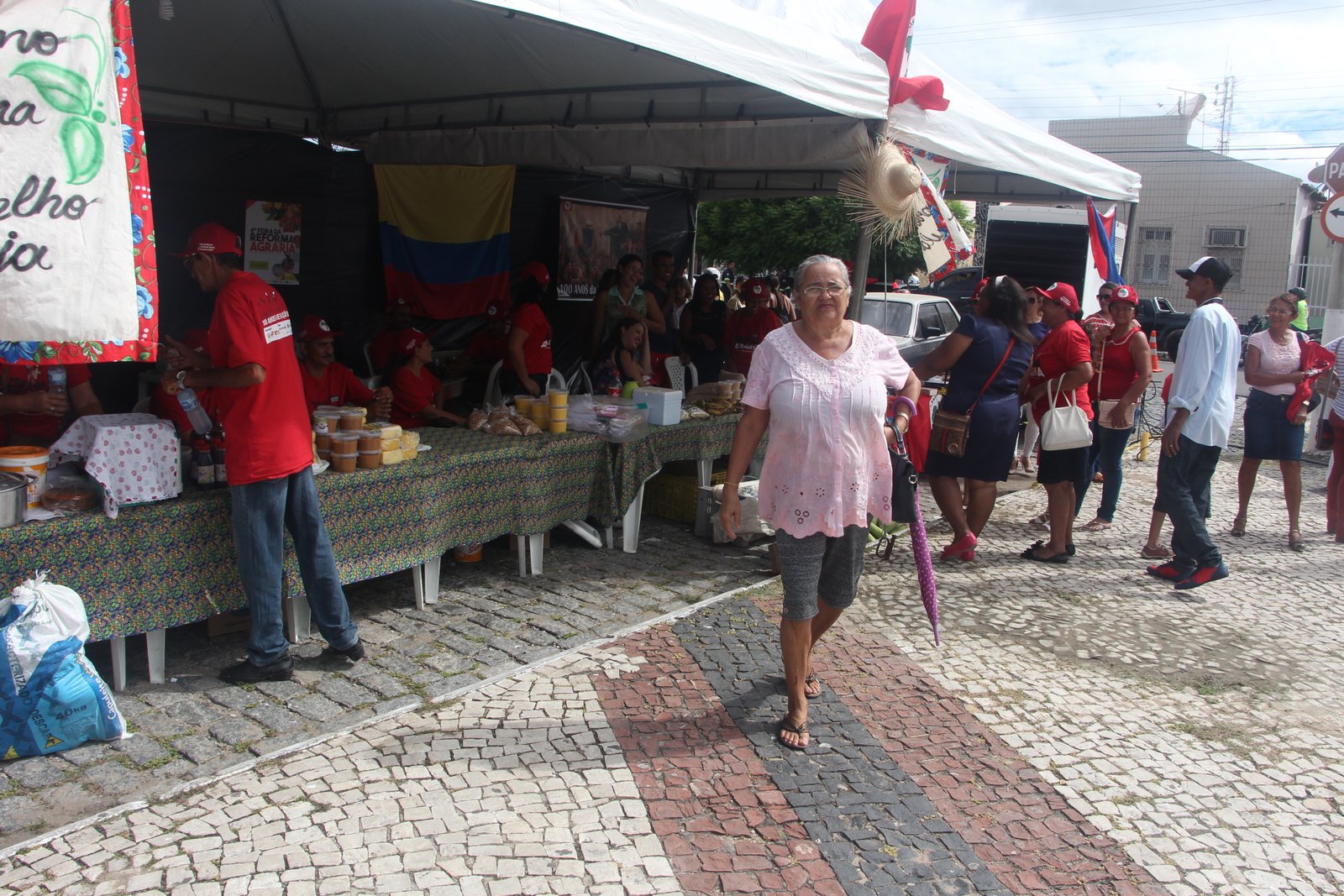 MST realiza IV Feira da Reforma Agrária do Sertão Central em Quixeramobim