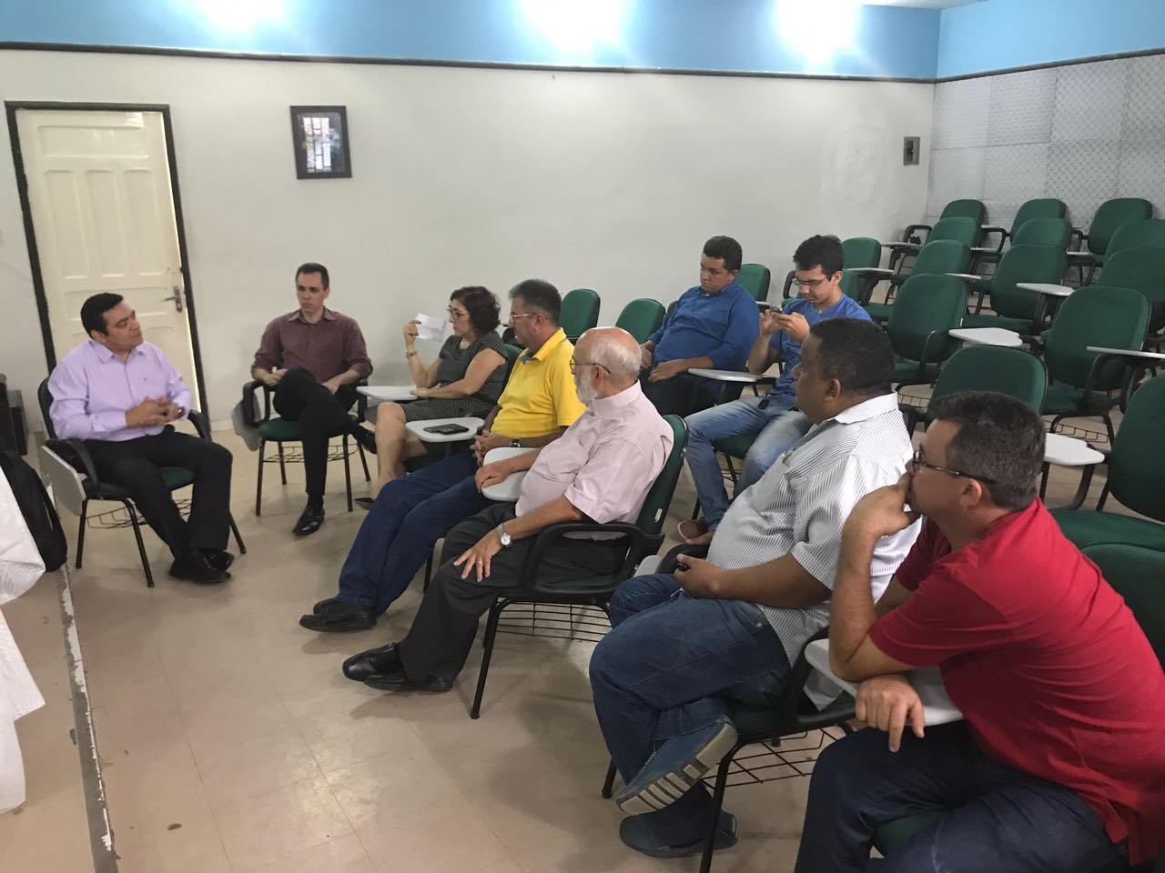 Prefeito de Quixeramobim assina convênio com Universidade Estadual do Ceará