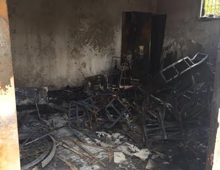 Fórum de Chorozinho é atingido por incêndio