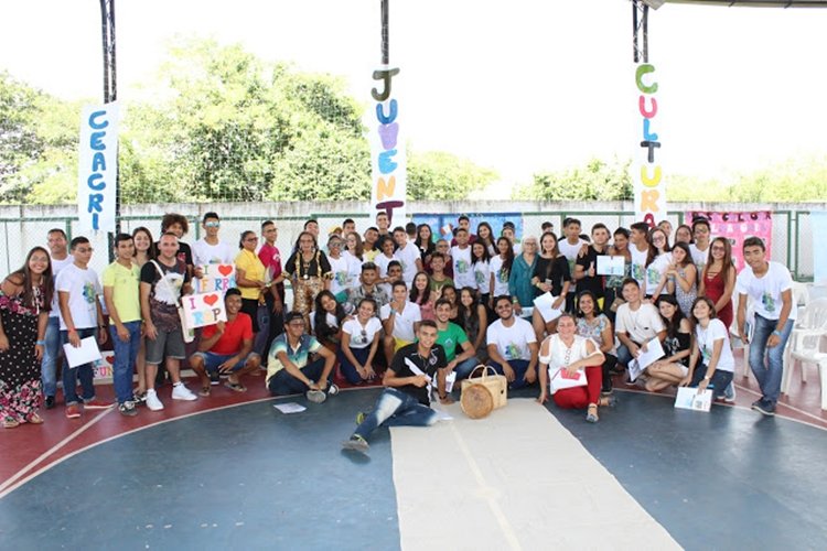 Jovens de Itapiúna participam de fórum para debater políticas públicas voltadas para juventude e cultura