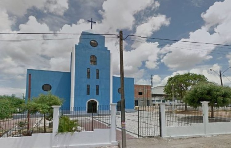 Padre é suspenso após assediar jovem de 17 anos em Fortaleza