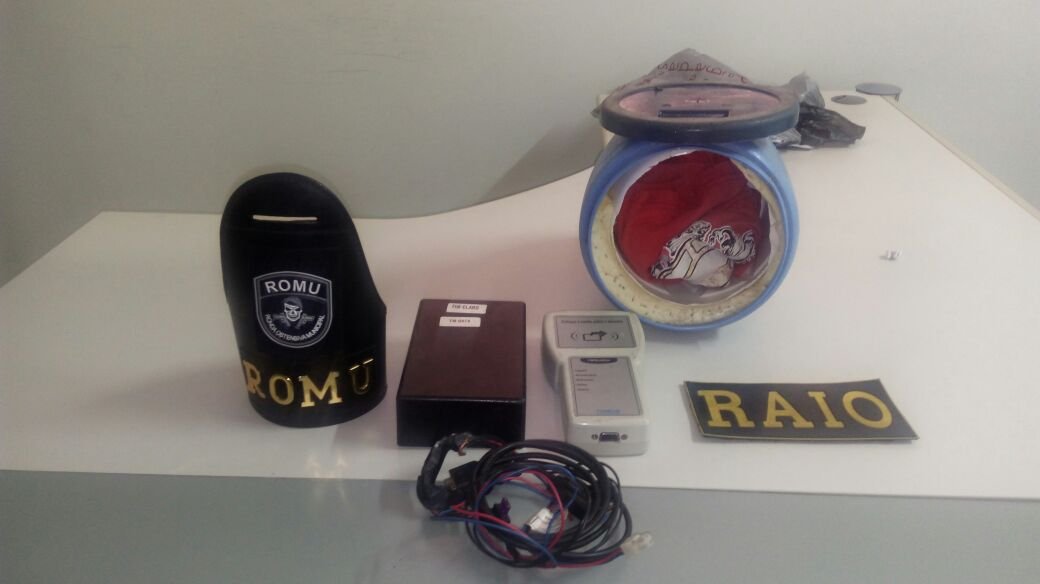 Pipeiro é preso na cidade de Pedra Branca com GPS de carro-pipa escondido em garrafão térmico