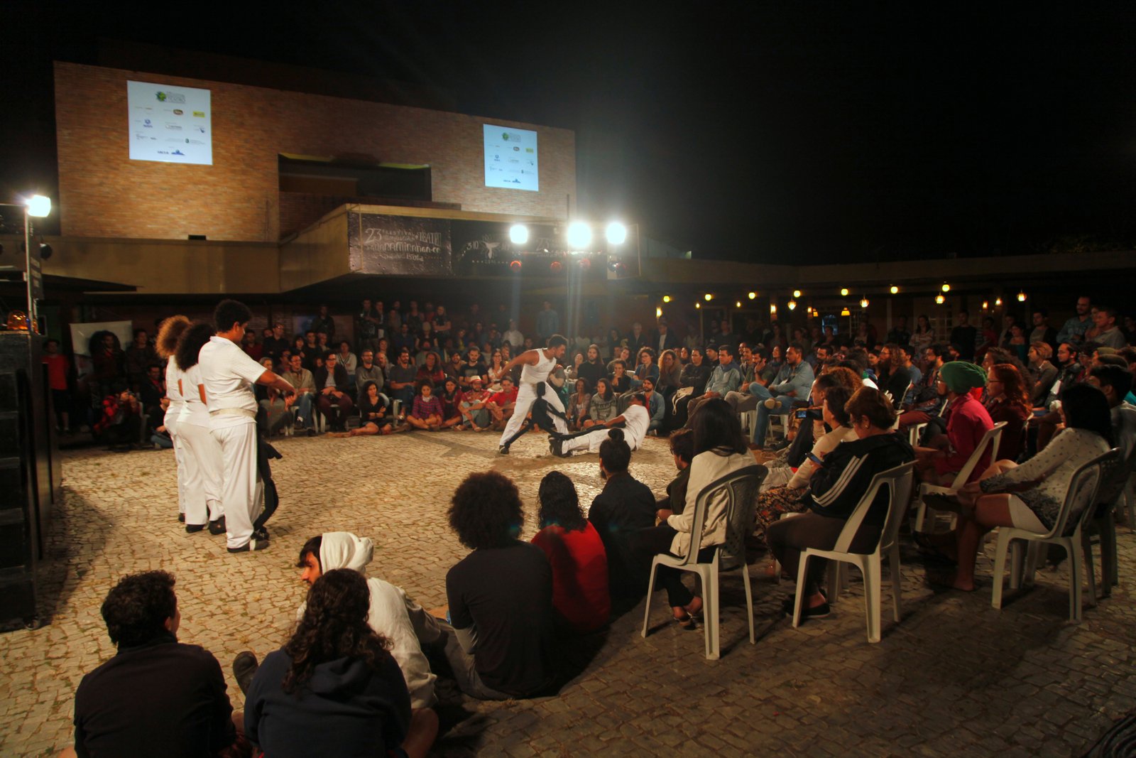 Oito grupos teatrais nordestinos participam da 24ª edição do Festival Nordestino de Teatro em Guaramiranga