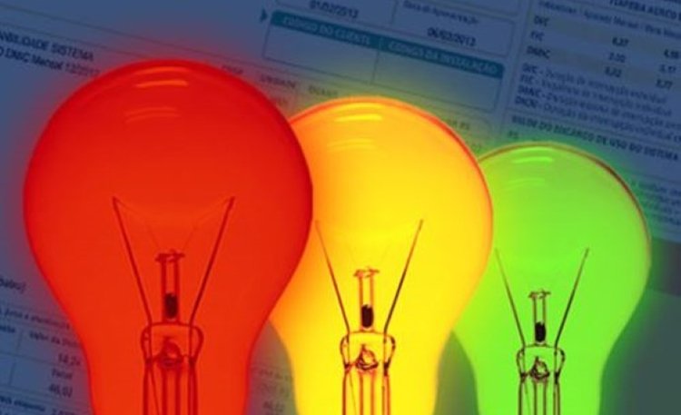 Bandeira vermelha nas contas de luz passará para nível 2 em setembro deste ano