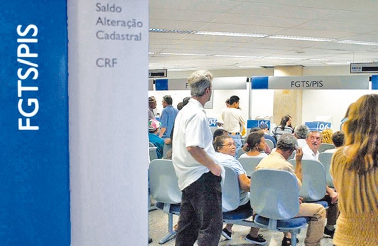Trabalhador nascido em dezembro pode sacar FGTS inativo a partir deste sábado, 8