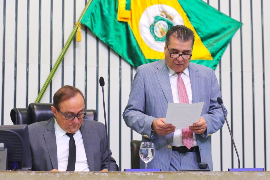 Assembleia Legislativa aprova reajuste nas gratificações de professores do Estado