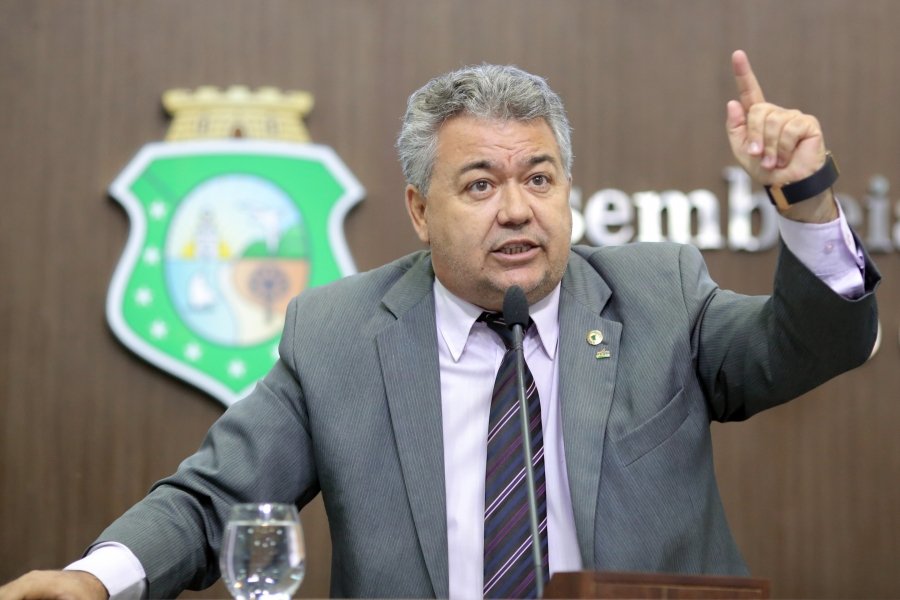 30 leitos de UTI do HRSC devem ser ativados até o final deste ano, adianta Tomaz Holanda