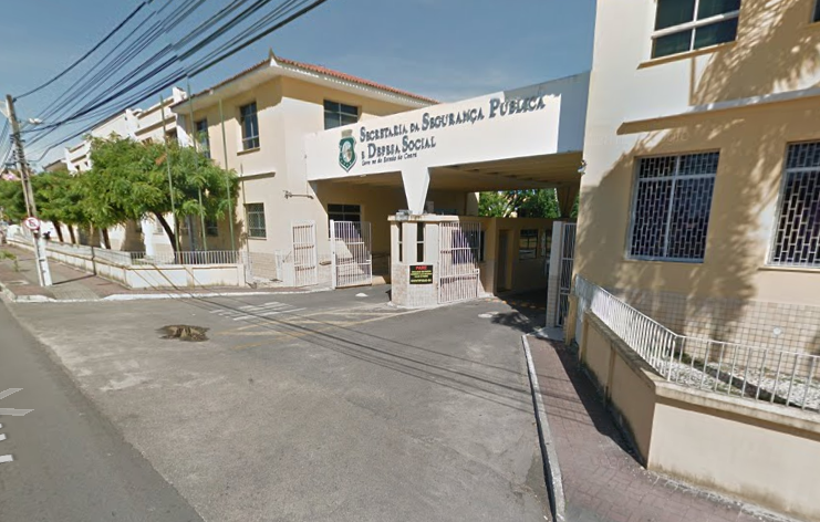 Quatro policiais são presos por extorsão durante operação do MPCE e SSPDS