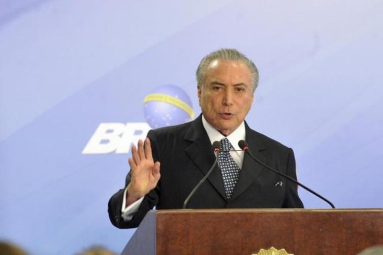 Anúncio de privatizações é medida corajosa e deve gerar empregos e renda, afirma Temer
