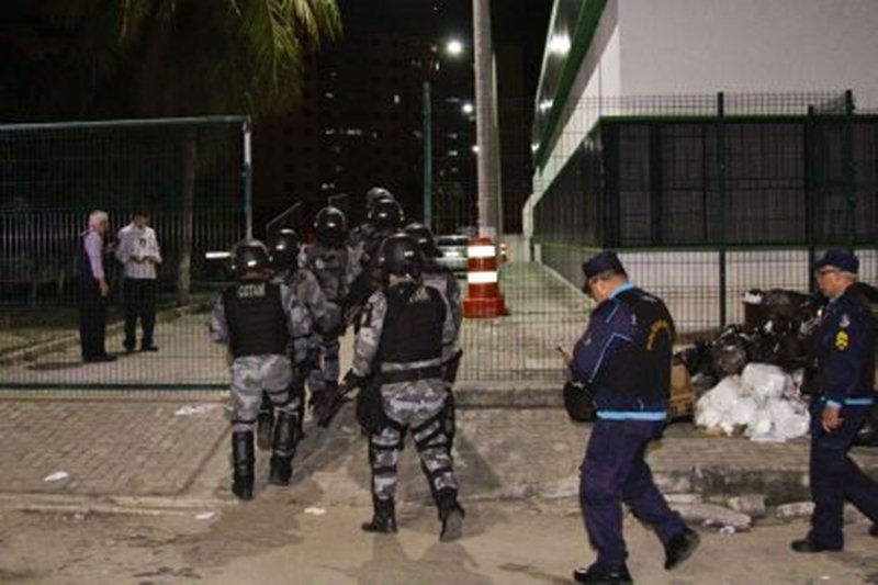 Detentos causam princípio de rebelião em Complexo de Delegacias Especializadas