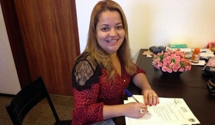 Santana do Cariri: Prefeita tem direitos políticos cassados pela terceira vez em 2017