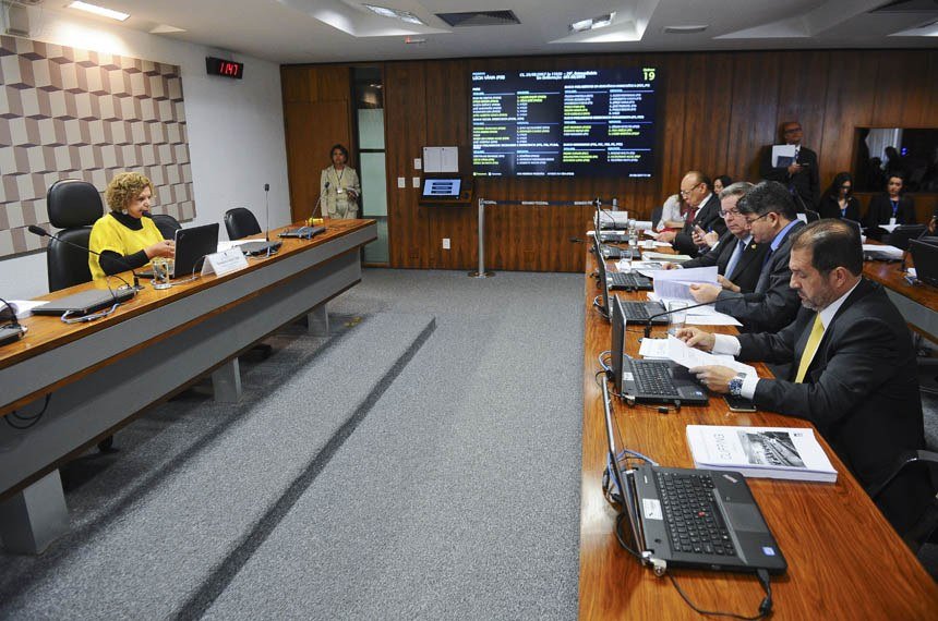 Projeto estabelece aulas de primeiros socorros nas escolas