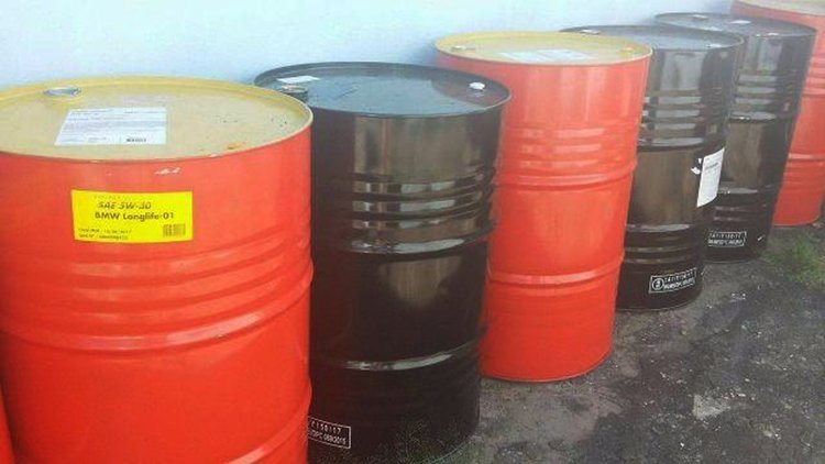 Quixeramobim: Moradores registram furto de tambor de feijão e pulverizador de armazém em Associação Comunitária