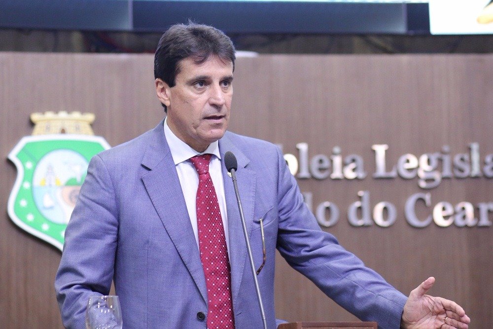 Projeto de Indicação do deputado Agenor Neto obriga unidades de saúde da rede pública a divulgar horários e nomes dos médicos de plantão
