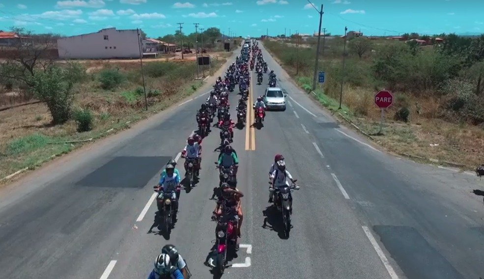 Prefeita de Canindé recebe maior motorromaria das Américas