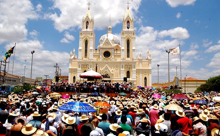 Canindé: Festejos a São Francisco das Chagas serão encerrados hoje, 04, com procissão