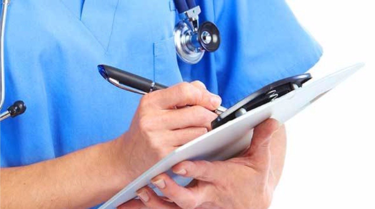 Justiça Federal suspende portaria do governo que permitia aos enfermeiros fazer diagnósticos, solicitar exames e fazer encaminhamentos