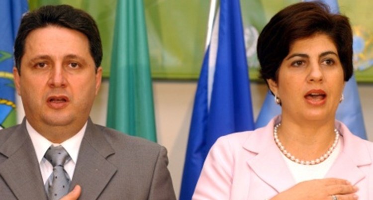 Casal Garotinho é preso no estado do Rio de Janeiro