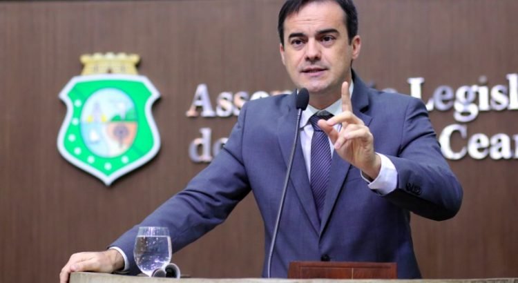 Capitão Wagner afirma que poderá disputar cargo de deputado federal caso não dispute Governo do Estado