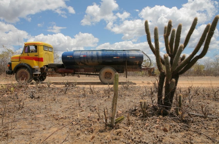 Fim da greve: Operação Pipa volta a circular no Ceará