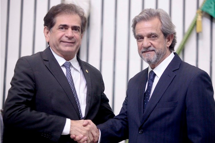 Zezinho Albuquerque elogia aprovação do nome de Ernesto Sabóia para vaga de conselheiro do TCE