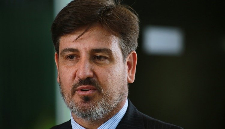 Segóvia defende prerrogativa da PF de fechar delações premiadas