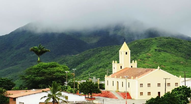 Nove cidades cearenses fazem aniversário hoje, 22
