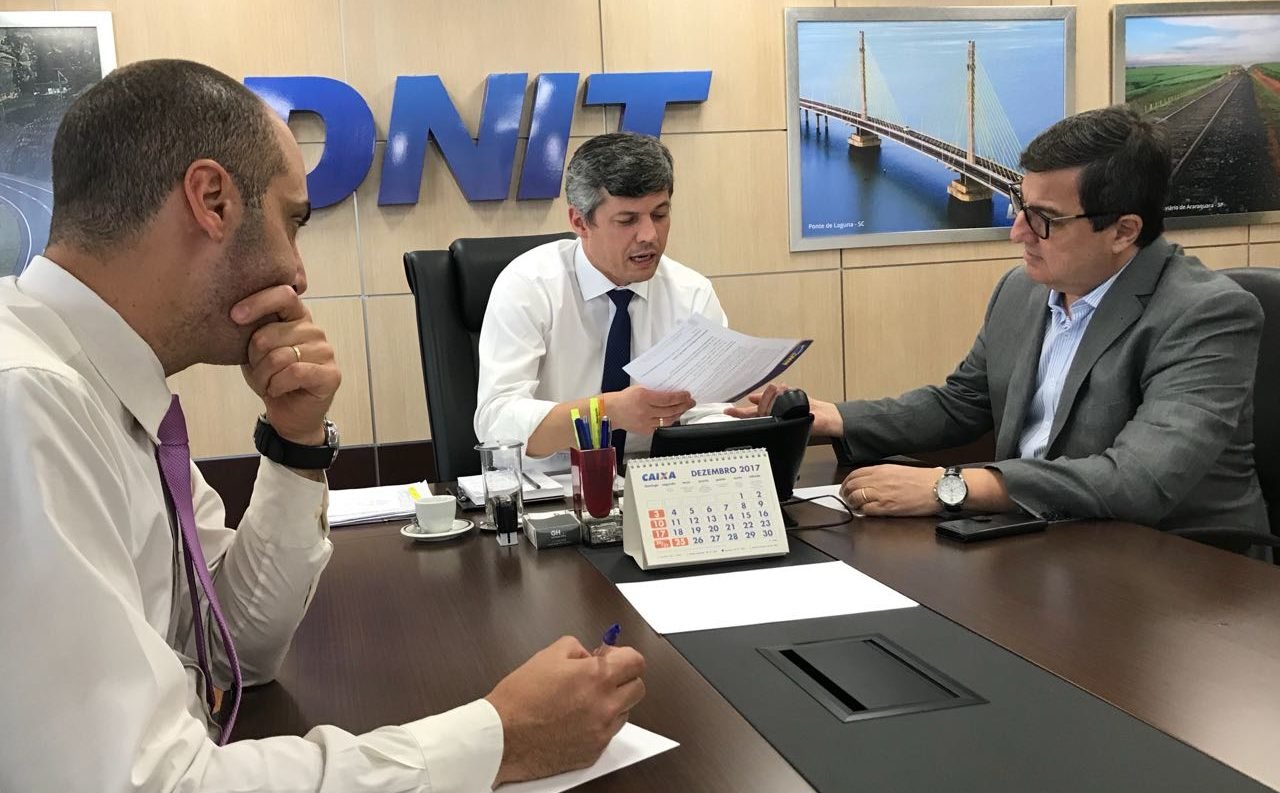 Diretor Geral do Dnit confirma visita ao Ceará para resolver problemas de obras em rodovias federais