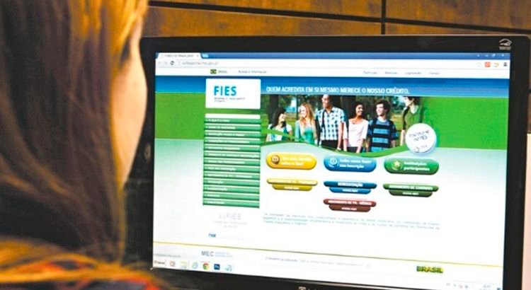 Hoje é o último dia para fazer a renovação do Fies deste semestre