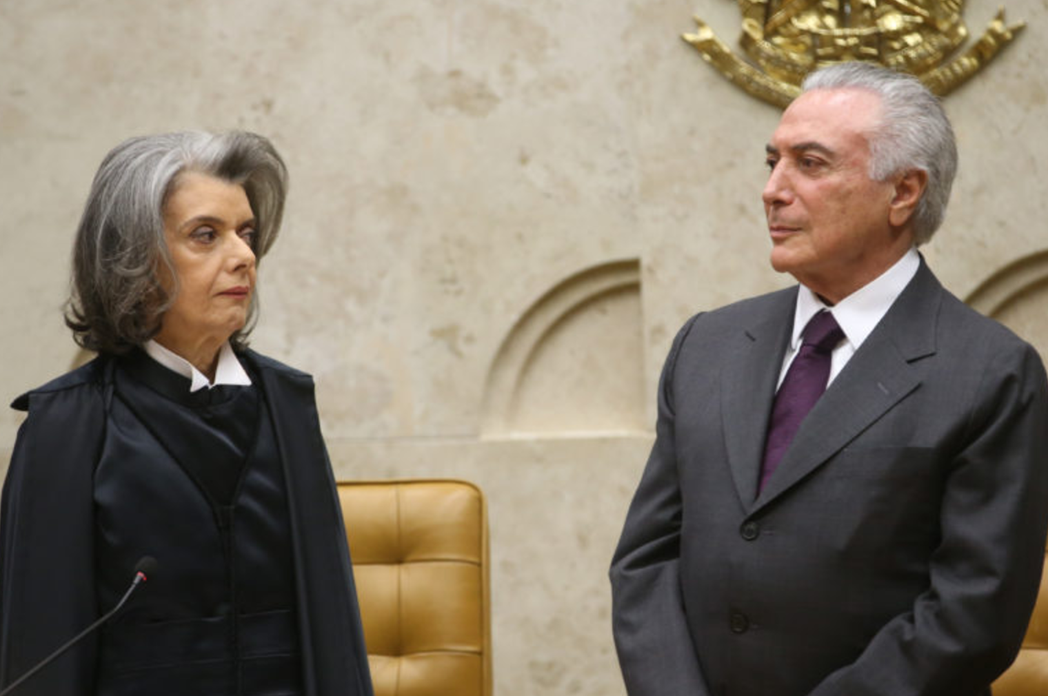 Cármen Lúcia suspende parte do decreto de indulto natalino