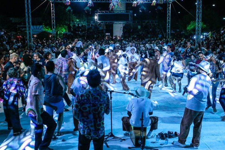 Território de Delicadeza - XI Encontro Mestres do Mundo - Apreentações artísticas