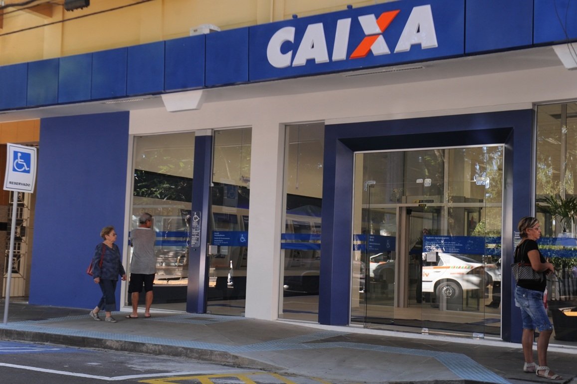 Saque acima de R$ 50 mil deve ser informado com 3 dias úteis de antecedência