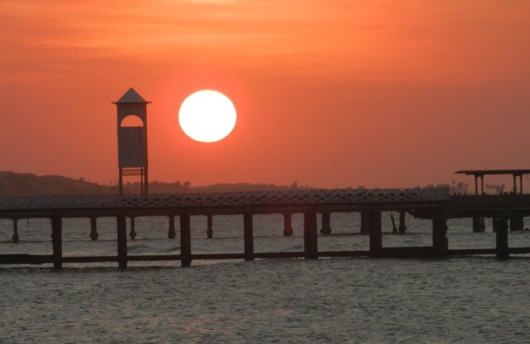 Pôr do sol no Espigão da Praia de Iracema