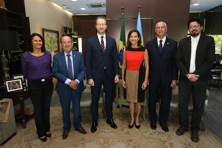 Ceará e Suécia discutem parcerias para desenvolvimento social e econômico do Estado