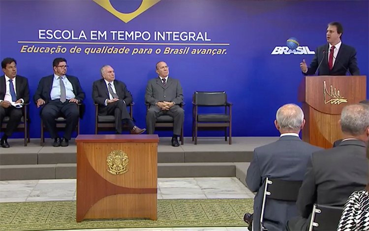 Tempo integral: Ceará é destaque em anúncio do Governo Federal