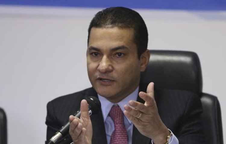 Ministro da Indústria e Comércio, Marcos Pereira pede demissão