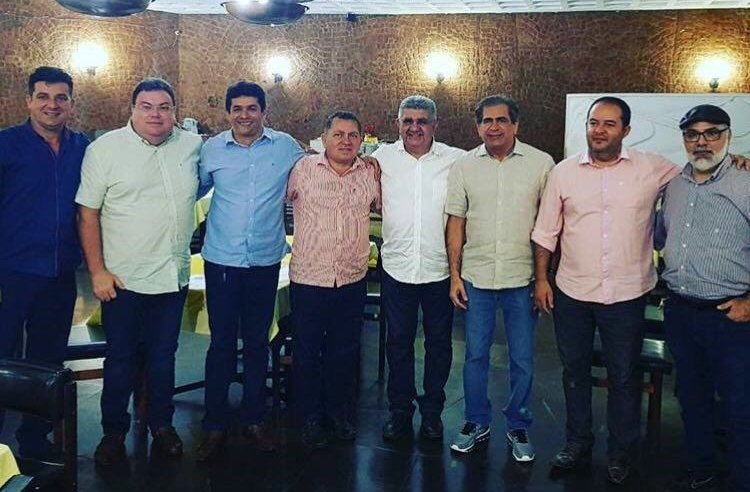 Zezinho Albuquerque participa de encontro com lideranças políticas na Serra da Ibiapaba