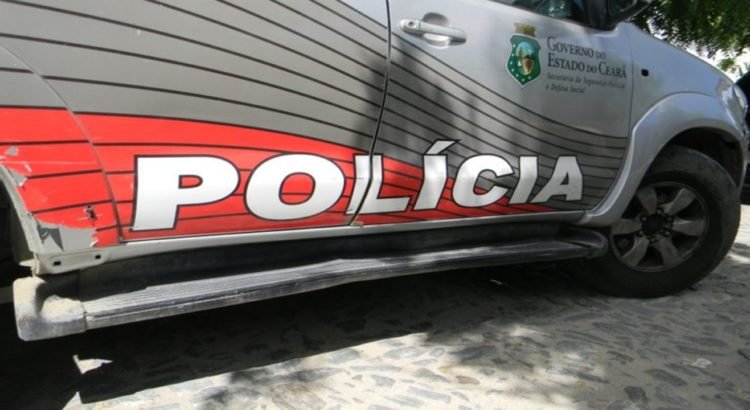 Homem é morto com golpes de foice em Quixadá