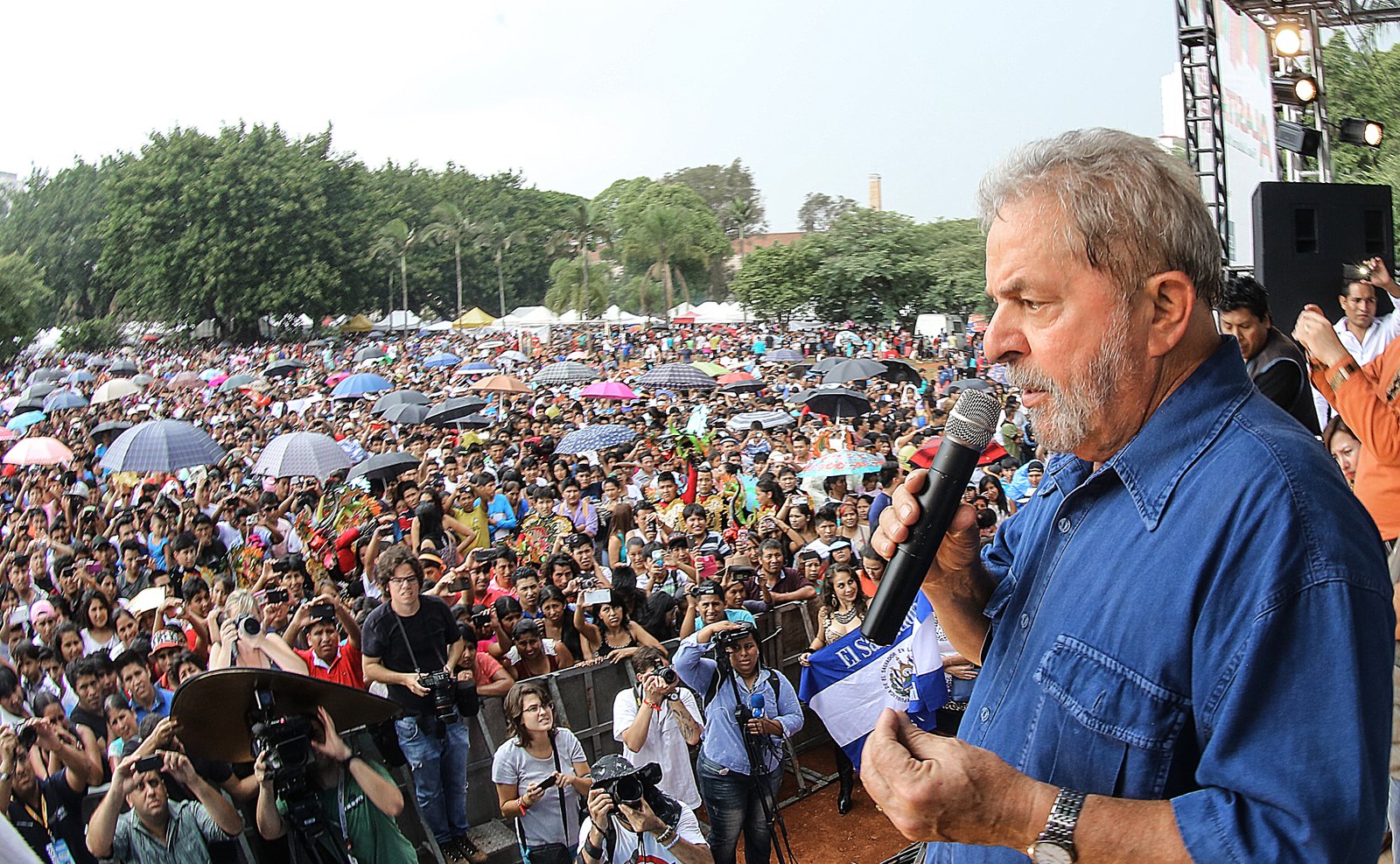Movimento em defesa de Lula no Ceará lançará bloco de pré-carnaval