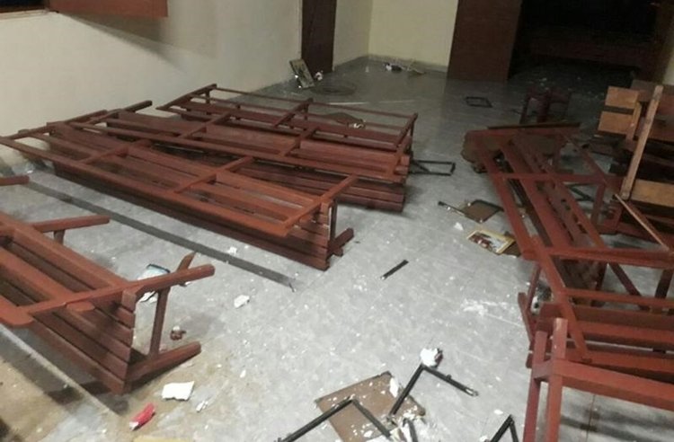 Acopiara: Homem surta e vandaliza quatro igrejas no município