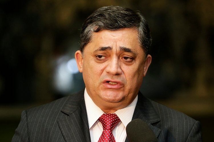 Deputado José Guimarães se solidariza com famíliares do médico e ex-prefeito de Quixeramobim, Antônio Machado